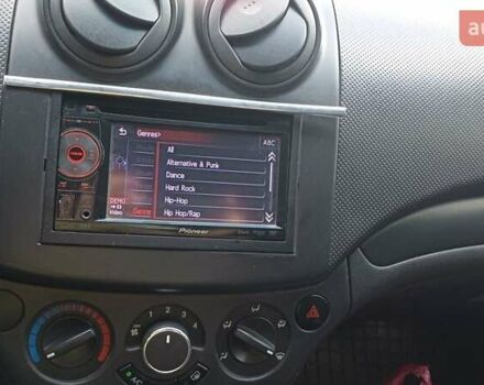 Чорний Шевроле Авео, об'ємом двигуна 1.5 л та пробігом 240 тис. км за 4965 $, фото 4 на Automoto.ua