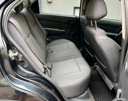 Шевроле Авео 2010 в Киеве на Automoto.ua Черный Шевроле Авео, объемом двигателя 1.5 л и пробегом 69 тыс. км за 5300 $, фото 12 на Automoto.ua