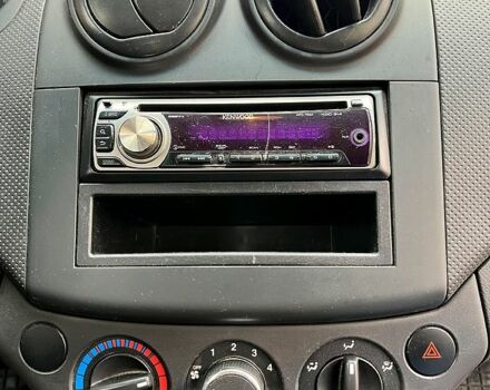 Шевроле Авео 2010 в Киеве на Automoto.ua Черный Шевроле Авео, объемом двигателя 1.5 л и пробегом 69 тыс. км за 5300 $, фото 10 на Automoto.ua