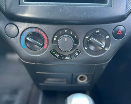 Черный Шевроле Авео, объемом двигателя 1.5 л и пробегом 89 тыс. км за 5000 $, фото 15 на Automoto.ua