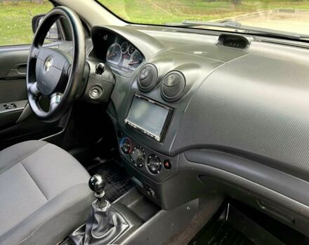 Шевроле Авео 2011 в Кривом Роге на Automoto.ua Черный Шевроле Авео, объемом двигателя 1.5 л и пробегом 150 тыс. км за 5600 $, фото 14 на Automoto.ua