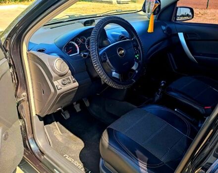 Чорний Шевроле Авео, об'ємом двигуна 1.5 л та пробігом 140 тис. км за 5000 $, фото 2 на Automoto.ua