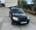 Черный Шевроле Авео, объемом двигателя 1.5 л и пробегом 300 тыс. км за 3200 $, фото 1 на Automoto.ua