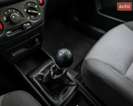 Шевроле Авео 2011 в Киеве на Automoto.ua Черный Шевроле Авео, объемом двигателя 1.5 л и пробегом 85 тыс. км за 5083 $, фото 13 на Automoto.ua