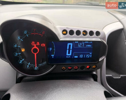 Шевроле Авео 2012 в Харькове на Automoto.ua Черный Шевроле Авео, объемом двигателя 1.6 л и пробегом 181 тыс. км за 5400 $, фото 9 на Automoto.ua