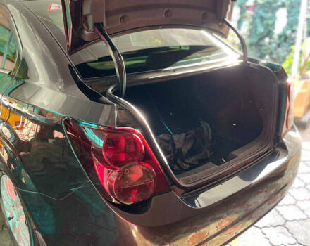 Чорний Шевроле Авео, об'ємом двигуна 1.6 л та пробігом 101 тис. км за 7200 $, фото 4 на Automoto.ua