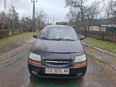 Черный Шевроле Авео, объемом двигателя 1 л и пробегом 342 тыс. км за 2300 $, фото 1 на Automoto.ua