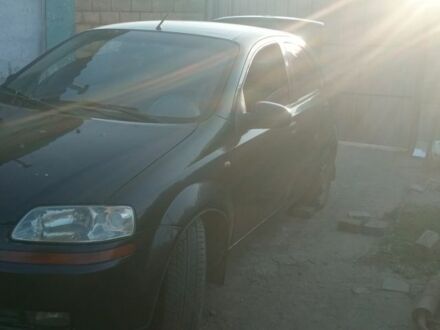 Черный Шевроле Авео, объемом двигателя 1.5 л и пробегом 100 тыс. км за 2300 $, фото 1 на Automoto.ua