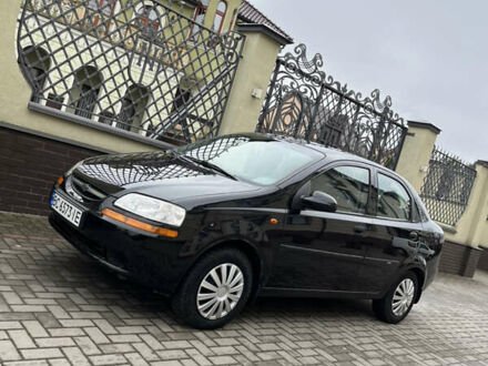 Черный Шевроле Авео, объемом двигателя 1.5 л и пробегом 209 тыс. км за 2999 $, фото 1 на Automoto.ua