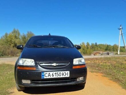Черный Шевроле Авео, объемом двигателя 1.5 л и пробегом 225 тыс. км за 2300 $, фото 1 на Automoto.ua