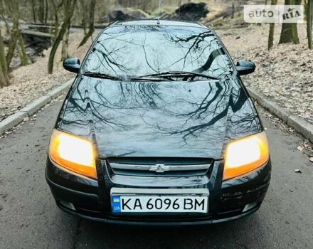 Черный Шевроле Авео, объемом двигателя 1.5 л и пробегом 160 тыс. км за 3300 $, фото 1 на Automoto.ua