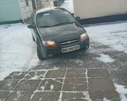 Чорний Шевроле Авео, об'ємом двигуна 1.5 л та пробігом 194 тис. км за 2450 $, фото 1 на Automoto.ua