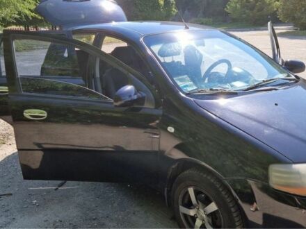 Чорний Шевроле Авео, об'ємом двигуна 1.5 л та пробігом 160 тис. км за 3000 $, фото 1 на Automoto.ua