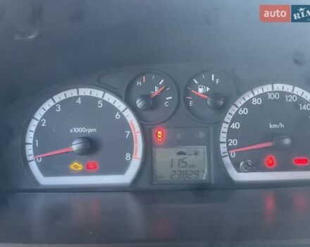 Черный Шевроле Авео, объемом двигателя 1.5 л и пробегом 238 тыс. км за 3200 $, фото 1 на Automoto.ua