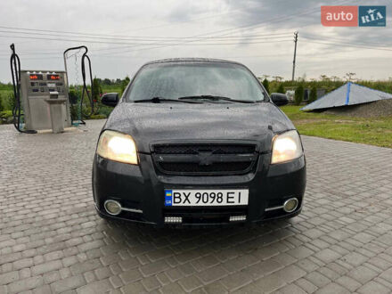 Чорний Шевроле Авео, об'ємом двигуна 1.5 л та пробігом 215 тис. км за 2600 $, фото 1 на Automoto.ua