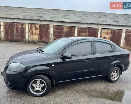 Черный Шевроле Авео, объемом двигателя 1.5 л и пробегом 205 тыс. км за 3700 $, фото 1 на Automoto.ua