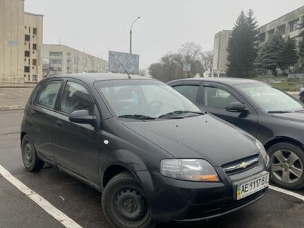 Черный Шевроле Авео, объемом двигателя 1.5 л и пробегом 125 тыс. км за 3500 $, фото 1 на Automoto.ua