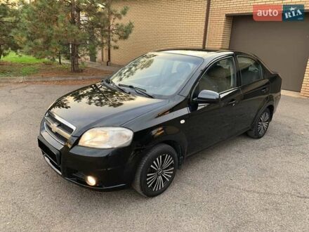 Черный Шевроле Авео, объемом двигателя 1.5 л и пробегом 205 тыс. км за 3650 $, фото 1 на Automoto.ua