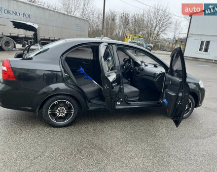 Чорний Шевроле Авео, об'ємом двигуна 1.6 л та пробігом 189 тис. км за 2900 $, фото 1 на Automoto.ua