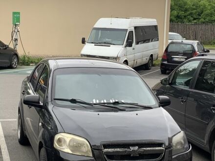 Черный Шевроле Авео, объемом двигателя 1.5 л и пробегом 300 тыс. км за 2000 $, фото 1 на Automoto.ua