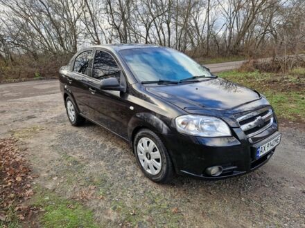 Черный Шевроле Авео, объемом двигателя 1.5 л и пробегом 256 тыс. км за 4200 $, фото 1 на Automoto.ua