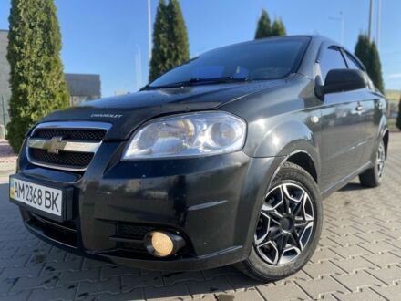 Черный Шевроле Авео, объемом двигателя 1.5 л и пробегом 200 тыс. км за 2500 $, фото 1 на Automoto.ua