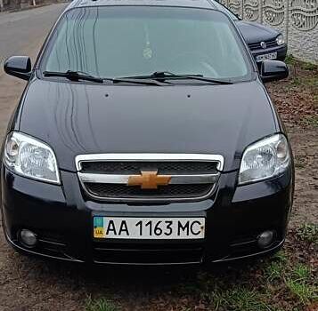 Черный Шевроле Авео, объемом двигателя 1.5 л и пробегом 165 тыс. км за 3850 $, фото 1 на Automoto.ua