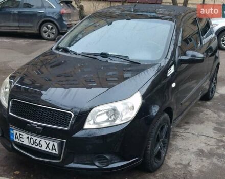 Черный Шевроле Авео, объемом двигателя 1.5 л и пробегом 213 тыс. км за 3900 $, фото 1 на Automoto.ua