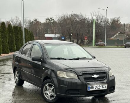 Черный Шевроле Авео, объемом двигателя 1.5 л и пробегом 300 тыс. км за 3100 $, фото 1 на Automoto.ua
