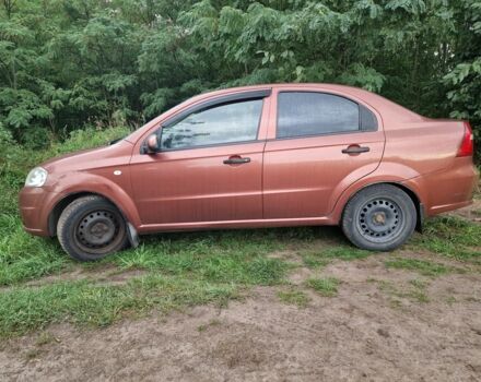 Коричневый Шевроле Авео, объемом двигателя 1.5 л и пробегом 230 тыс. км за 3400 $, фото 5 на Automoto.ua