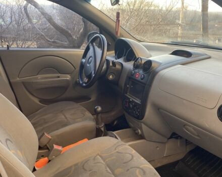 Красный Шевроле Авео, объемом двигателя 1.2 л и пробегом 180 тыс. км за 1450 $, фото 8 на Automoto.ua
