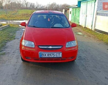 Красный Шевроле Авео, объемом двигателя 1.2 л и пробегом 300 тыс. км за 1699 $, фото 4 на Automoto.ua