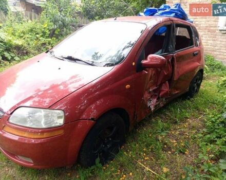 Червоний Шевроле Авео, об'ємом двигуна 1.5 л та пробігом 210 тис. км за 2200 $, фото 2 на Automoto.ua