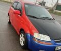 Красный Шевроле Авео, объемом двигателя 1.5 л и пробегом 400 тыс. км за 2400 $, фото 2 на Automoto.ua