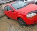 Красный Шевроле Авео, объемом двигателя 1.5 л и пробегом 180 тыс. км за 2100 $, фото 1 на Automoto.ua