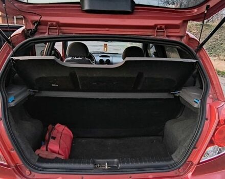 Красный Шевроле Авео, объемом двигателя 1.5 л и пробегом 281 тыс. км за 2900 $, фото 10 на Automoto.ua