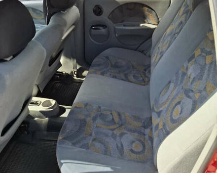 Красный Шевроле Авео, объемом двигателя 1.5 л и пробегом 214 тыс. км за 3200 $, фото 18 на Automoto.ua