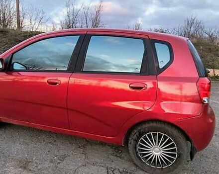 Красный Шевроле Авео, объемом двигателя 1.5 л и пробегом 281 тыс. км за 2900 $, фото 7 на Automoto.ua
