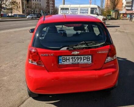 Красный Шевроле Авео, объемом двигателя 1.5 л и пробегом 190 тыс. км за 2800 $, фото 3 на Automoto.ua