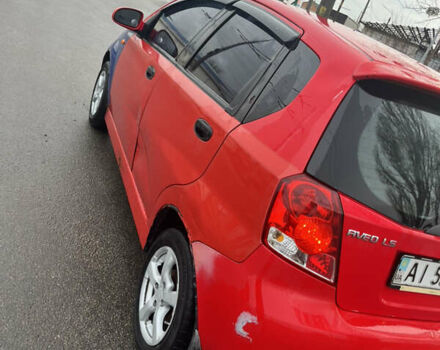 Красный Шевроле Авео, объемом двигателя 1.5 л и пробегом 400 тыс. км за 2400 $, фото 5 на Automoto.ua
