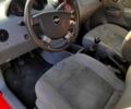 Красный Шевроле Авео, объемом двигателя 1.5 л и пробегом 210 тыс. км за 2300 $, фото 3 на Automoto.ua