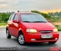Красный Шевроле Авео, объемом двигателя 1.5 л и пробегом 142 тыс. км за 1999 $, фото 1 на Automoto.ua