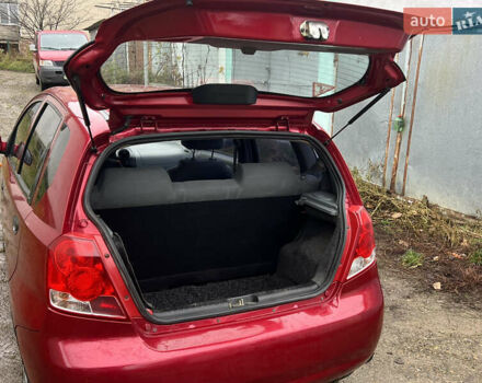 Красный Шевроле Авео, объемом двигателя 1.5 л и пробегом 190 тыс. км за 2450 $, фото 14 на Automoto.ua