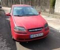 Червоний Шевроле Авео, об'ємом двигуна 1.5 л та пробігом 111 тис. км за 1900 $, фото 1 на Automoto.ua