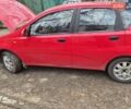 Красный Шевроле Авео, объемом двигателя 1.5 л и пробегом 178 тыс. км за 3000 $, фото 3 на Automoto.ua
