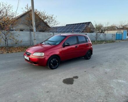 Красный Шевроле Авео, объемом двигателя 1.5 л и пробегом 366 тыс. км за 2000 $, фото 5 на Automoto.ua