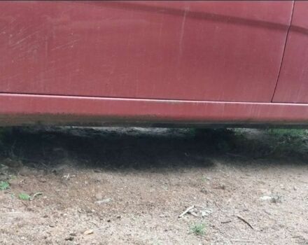 Красный Шевроле Авео, объемом двигателя 1.5 л и пробегом 190 тыс. км за 2800 $, фото 6 на Automoto.ua