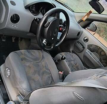 Красный Шевроле Авео, объемом двигателя 1.5 л и пробегом 281 тыс. км за 2900 $, фото 5 на Automoto.ua