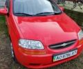 Красный Шевроле Авео, объемом двигателя 1.5 л и пробегом 201 тыс. км за 2300 $, фото 1 на Automoto.ua