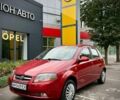 Красный Шевроле Авео, объемом двигателя 1.4 л и пробегом 201 тыс. км за 2899 $, фото 1 на Automoto.ua